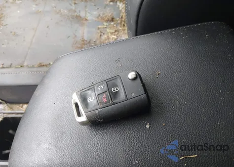 2018 Volkswagen Tiguan 2.0T Se/2.0T Sel из США, поврежденный, VIN 3VV2B7AX7JM185655